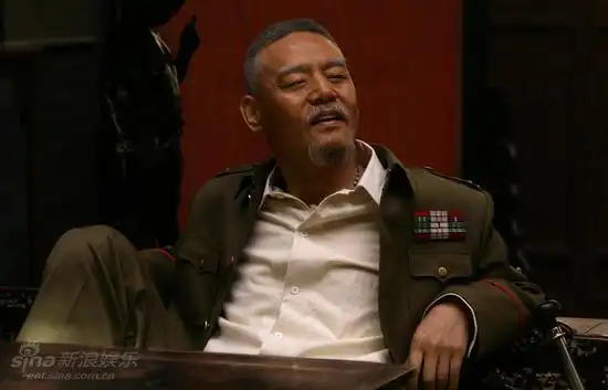 资料图片铁梨花人物巍子饰赵元庚3