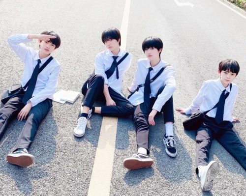 tf三代要复制tfboys,其中一个男孩和千玺超像,气质都是大佬范_腾讯