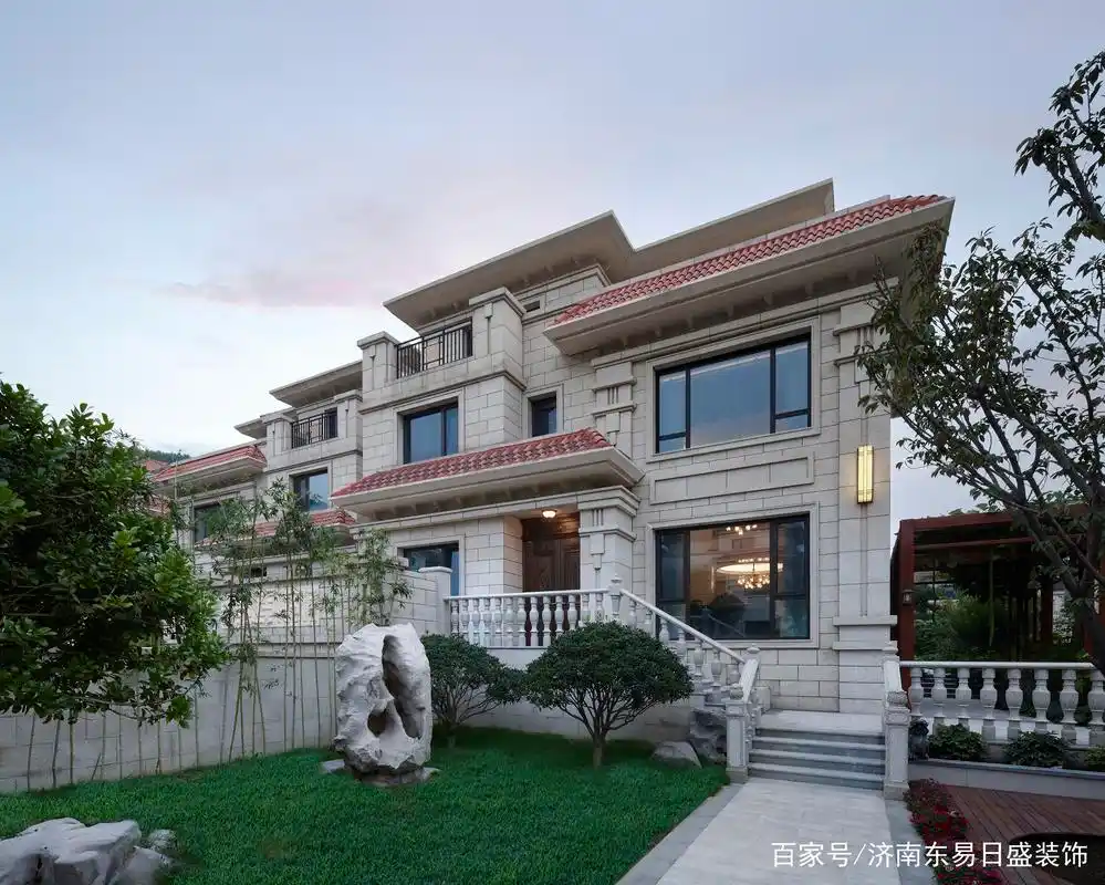 800㎡独栋花园别墅 双庭院大泳池,满足你对豪宅的一切幻想