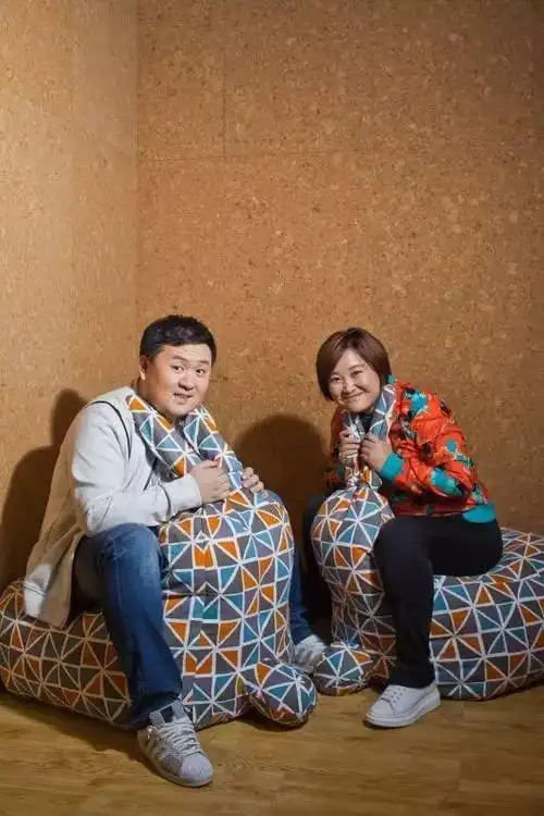 贾玲成功背后的3个男人除了冯巩和宋歌还有传过绯闻的他