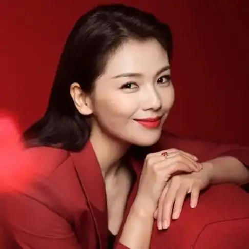 刘涛#玫瑰花一样的女孩 #笑容最治愈的女孩 #小美女就是小美 - 抖音