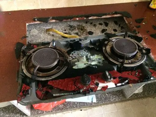 燃气灶爆炸太可怕了