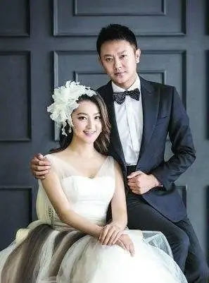 只有儿子是真的,完美妻子人设崩塌|印小天|杜淳|李晨|演员|哈琳娜