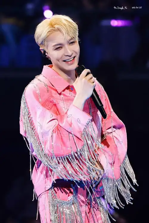 张艺兴[超话]##张艺兴1007生日快乐