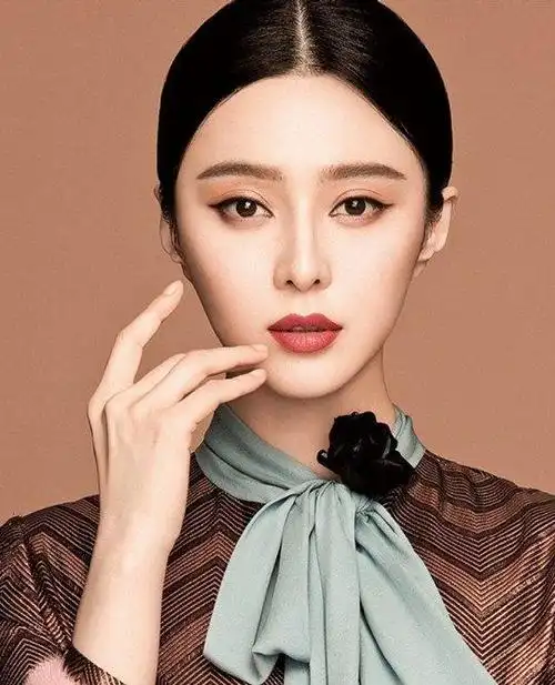 公认最好看的4种脸型:圆脸清纯,瓜子脸惊艳,鹅蛋脸最招人喜欢