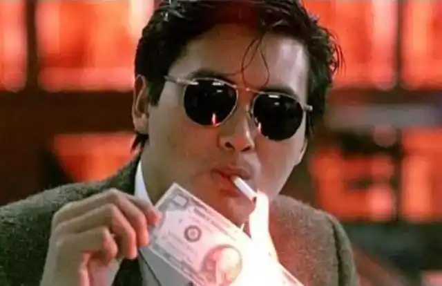 男人那些优雅有格调的点烟姿势