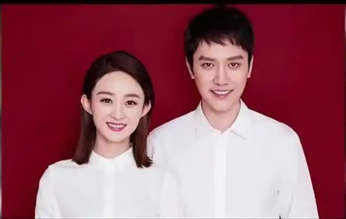 何炅赵丽颖接吻(曾和赵丽颖亲密接吻不避嫌)