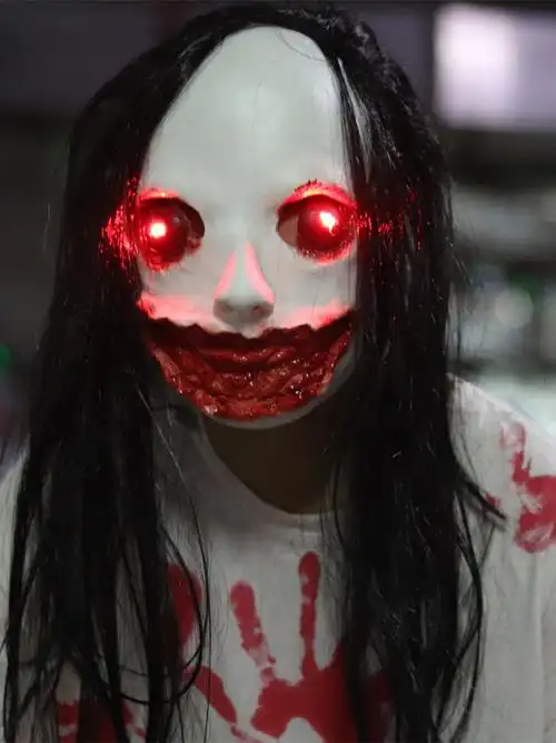 万圣节恐怖鬼脸面具眼睛发光吓人血腥恶魔头套密室逃脱鬼屋道具 不