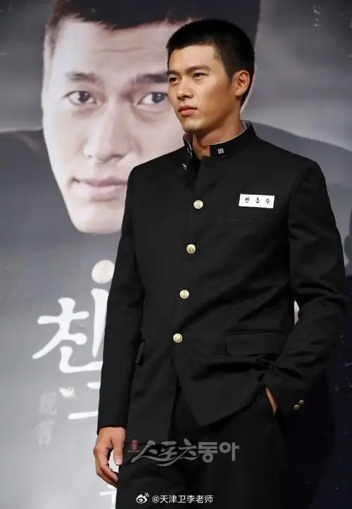 玄彬超话#玄彬##玄彬电影哈尔滨#2009年6月17日下午玄彬出席在首尔清