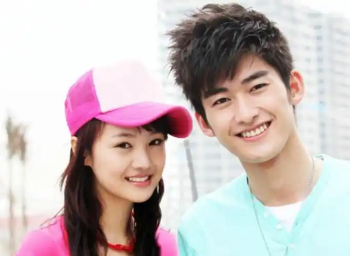 郑爽胡彦斌什么时候在一起的胡彦斌谈前女友郑爽