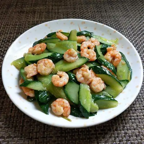 黄瓜炒虾仁的做法_黄瓜炒虾仁怎么做_零下一度0511的菜谱_美食天下
