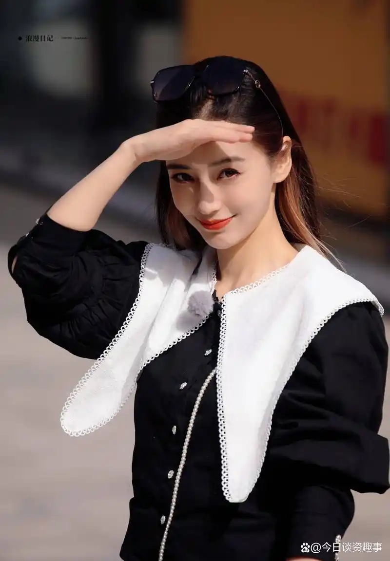 angelababy最新4套街拍私服造型,清爽大气的酷美值得学习