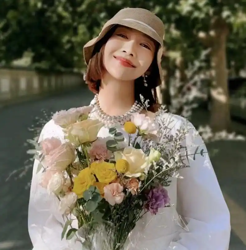 41岁王鸥被曝将生子,未官宣婚讯,本人近照浮肿孕味十足!