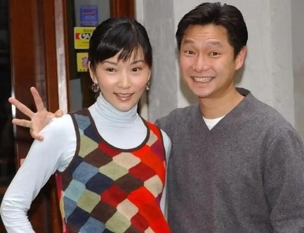 谢祖武的第二任女朋友是张玉嬿,一个被称为"第一