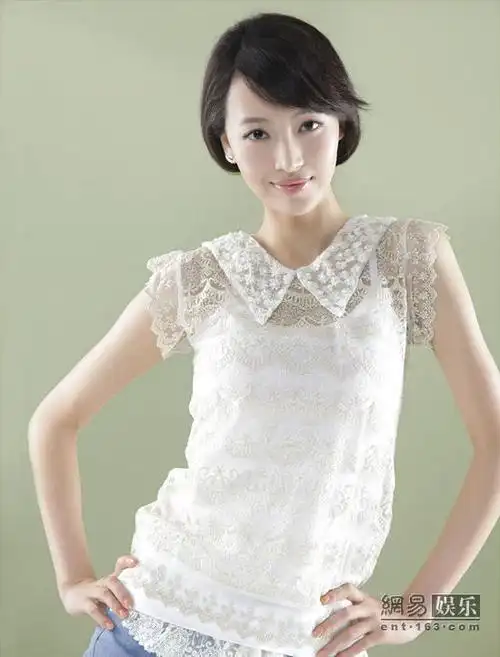 原名杨洋,1989年6月8日出生于江西省赣州市章贡区,中国内地女演员