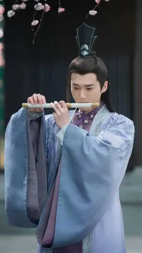 秦无炎茅子俊剧照