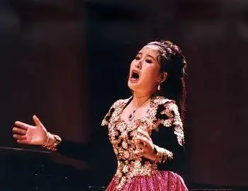 吴艳彧:我本卿卿,不忘初心(专访)