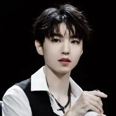 王俊凯闺蜜头像帅气