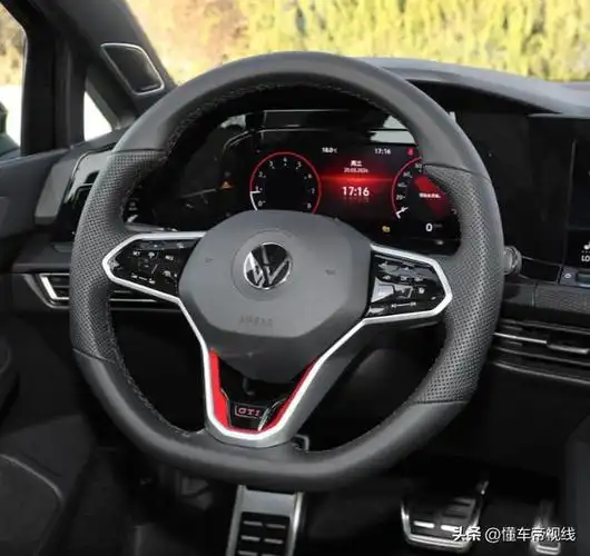 99万元起/两厢性能车 新款大众高尔夫gti海外价格公布|内饰|伊兰特