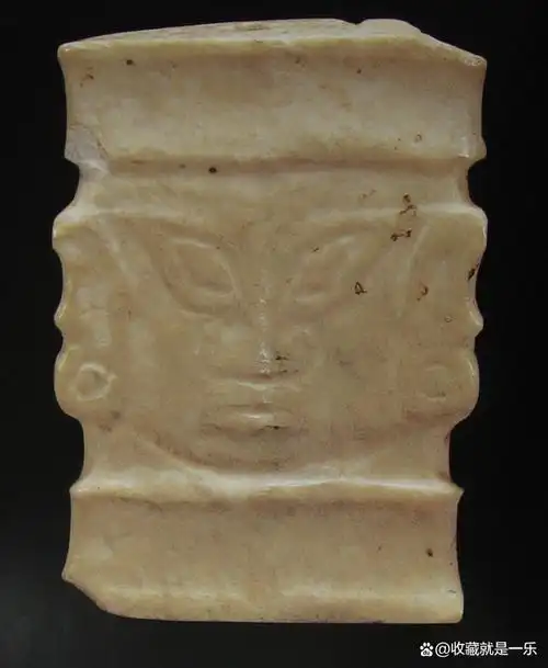 来看看四千多年前,以人为本的石家河人面玉像,个个都是帅锅