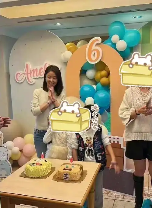 小海豚正脸照遭曝光林心如22字炮轰网友被怼两面派败好感