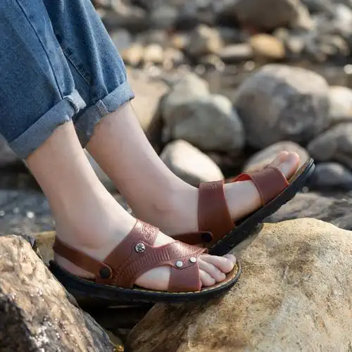 凉鞋男2021夏季新款露趾青年沙滩鞋两用中年凉拖鞋防滑男士凉鞋子