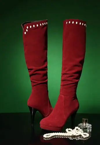 欧洲站 新款 显瘦 全真皮 女长靴 批发 铆钉 圆头高跟 骑士靴图片_39