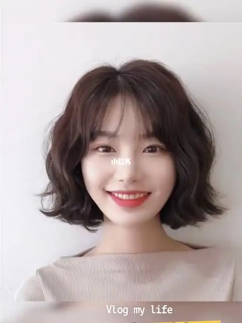 专门针对大脸圆脸肉肉脸的短发烫发发型显脸小