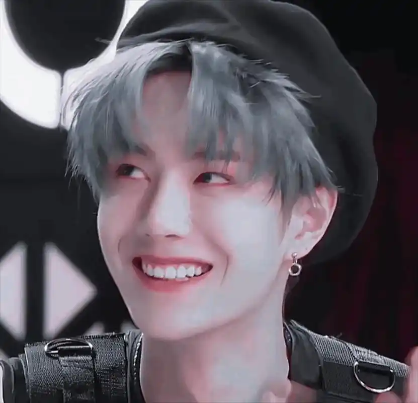 每一个笑都好甜,甜过初恋~#王一博# 9898