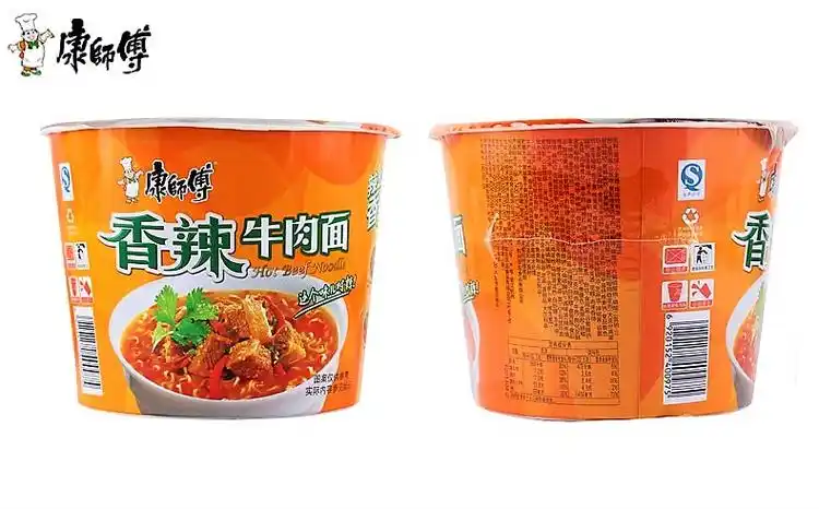 p>康师傅香辣牛肉面延续康师傅口味的丰富配料与口碑,在杯面上做轻巧