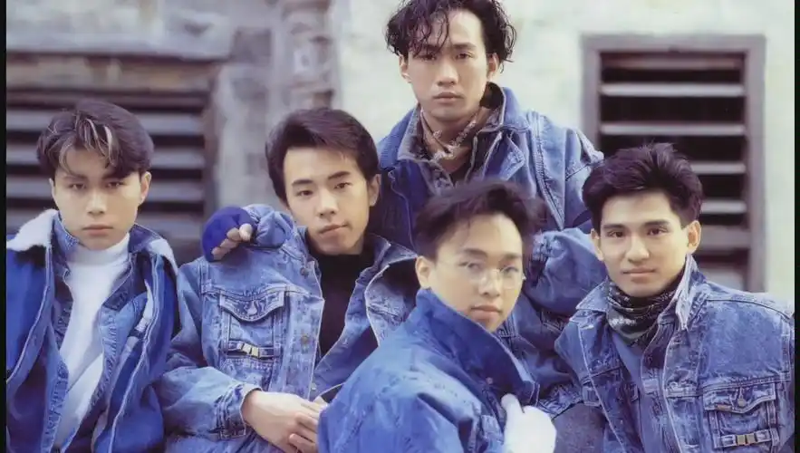 beyond五子时期–黃貫中 刘志远 吉他guitar solo  smoke on the