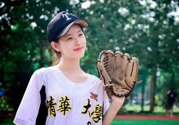 奶茶妹妹章泽天的上位记美貌是助力手段成就野心