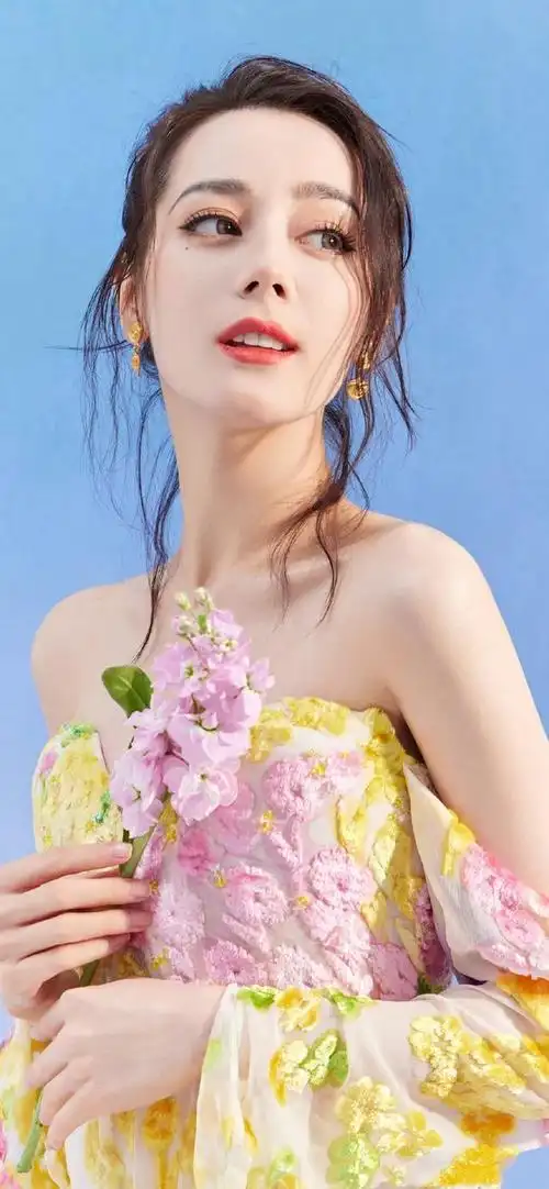 迪丽热巴头像仙气可爱(迪丽热巴头像超仙图片)-天晟网