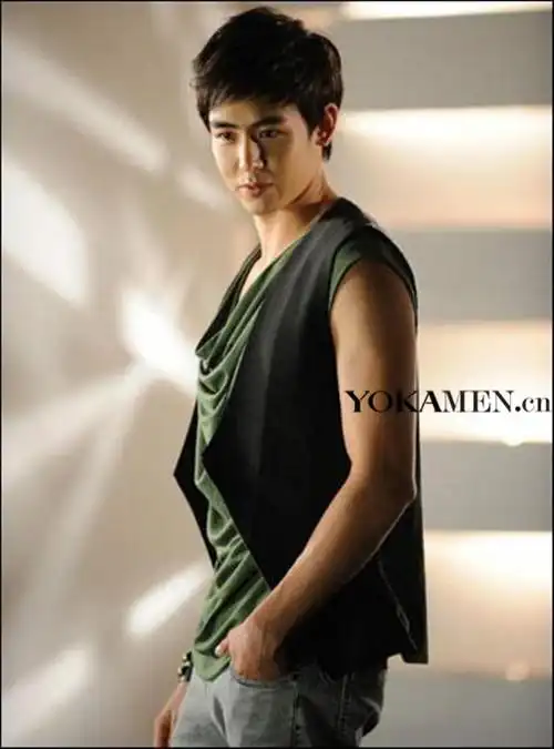top8:nichkhun(尼坤)