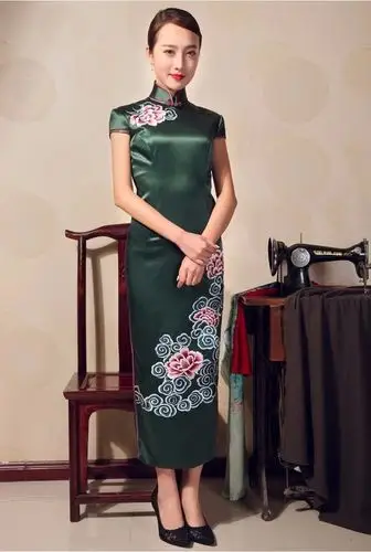 旗袍,中华民族传统服饰,旗袍女人韵味十足