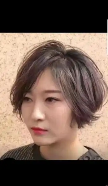 脸胖的女生适合什么短发呢?因人而异!不是一款发型人适合所有人!