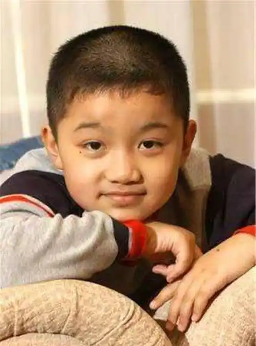 《家有儿女》演员拍摄年龄,张一山12岁,夏东海竟只比如今的杨紫大四岁