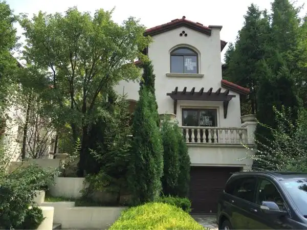 旅顺口 亿达蓝湾别墅 4室3厅386万 4室3厅/175.0㎡