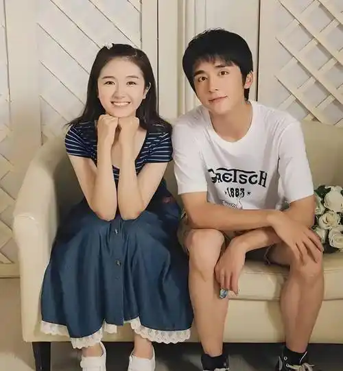 原创临江仙开机白鹿曾舜晞默契值得期待张新成李兰迪恋爱