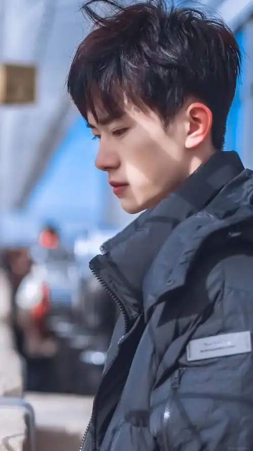 四字 易烊千玺 yyqx 四字弟弟