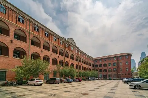 意大利兵营旧址 直线距离150m