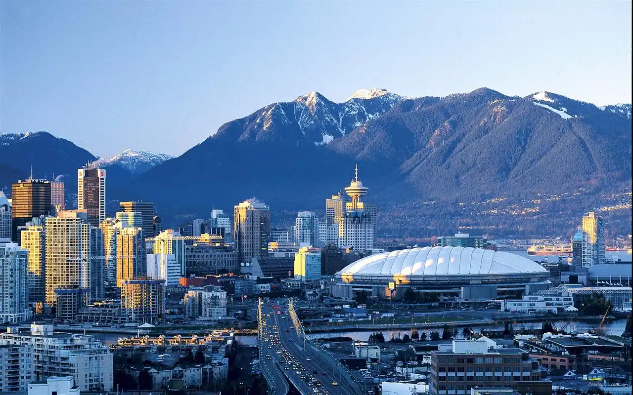 热门城市 维多利亚 温哥华 更多城市 温哥华多次被权威杂志评选为最