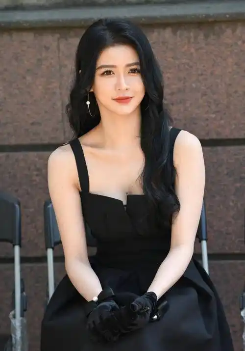 蔡卓宜节目中主动谈婚史,王大陆与蔡卓妍两人一年多恋情曝光_嘉宾