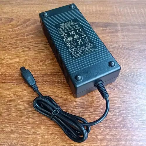 厂家16v10a16v8a16v5a电源适配器安规品质工业工控设备电源