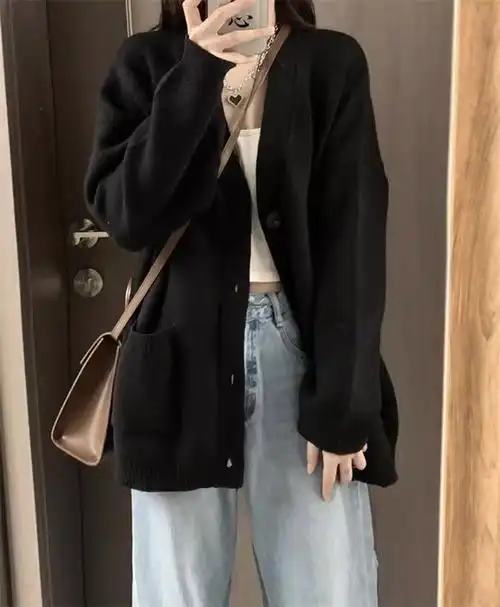 黑色毛衣外套女秋冬2023新款宽松外穿慵懒风学生中长款针织开衫厚