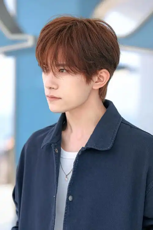 易烊千玺说小小的我今年上