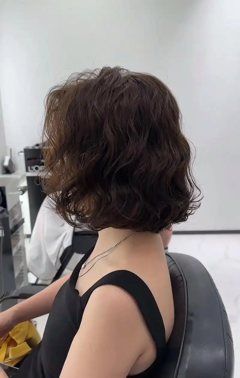 港风复古蛋卷头.烫成这样筧翻车吗 蛋卷头烫发要注意一些细节  - 抖音