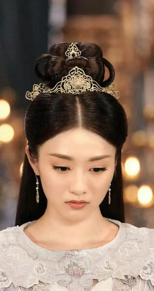 随心的转采于2020-10-27 17:29:59《山寨小萌主》【朱颜】孙雪宁古装