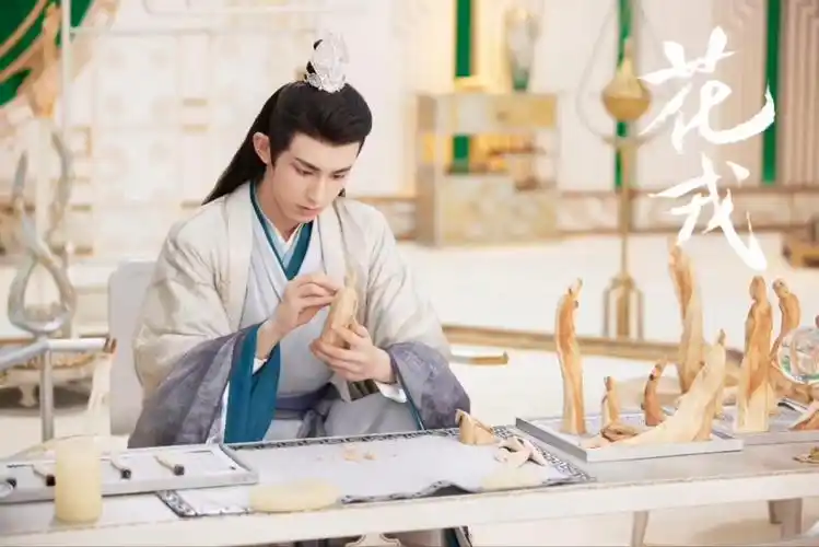 向全世界安利郭俊辰,古装男主颜值天花板好嘛!