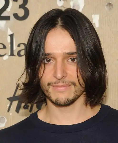 男明星也爱bob头盘点8位尝试波波头的男星